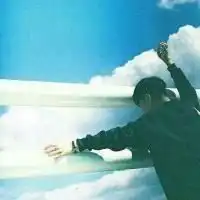 也不是很糟毕竟天冷我有外套