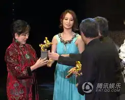 金马奖超美女司仪意外走红人甜美身材很凶猛
