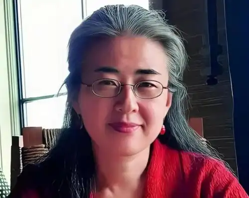 天才少女13岁被北大破格录取,赴美留学嫁53岁导师,现状令人感慨