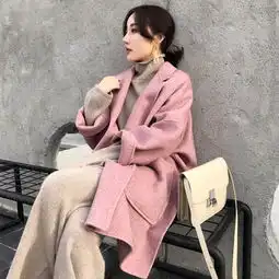 顶尖时尚里的名媛大衣,穿得是流行,搭得是别致,衬得是气场