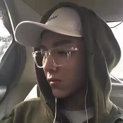 男生头像路再难都是你自己选的后悔没用你得变好啊