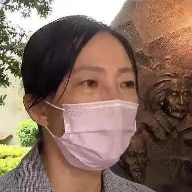 5名思明女中学生捡到三岁男童,然后