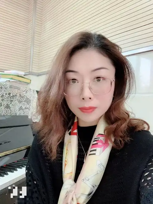 榜样的力量最美教职工