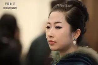 昏暗的灯光下,熙熙攘攘的人群中,美女出现专辑风清扬hk