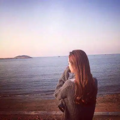 一个40岁大龄剩女的哭诉父母老去后,自己才醒悟过来