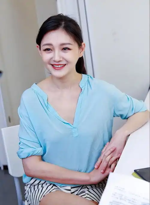 看到48岁的大s突然离世,才知女生还是不要太要强比较好