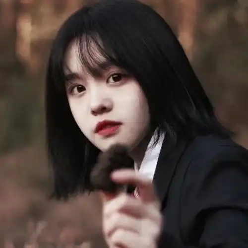 女生头像审美的偏狭,是一种智力的缺陷