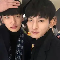 单眼皮男生要怎样选择一个合适的发型