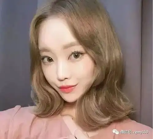 圆脸妹子的短发经
