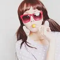 吃棒棒糖的女生头像微信头像图片大全