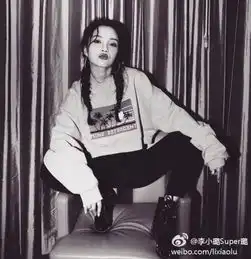 美柚资讯贾乃亮模仿pgone穿衣为爱cosplay可以说是很心酸了...