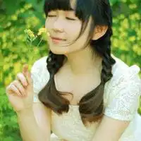 唯美女生嘟嘟嘴的图片微信头像图片大全