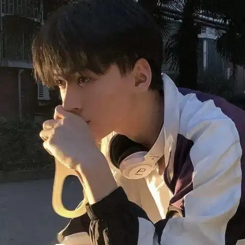 这一期的微信头像不错我换上了