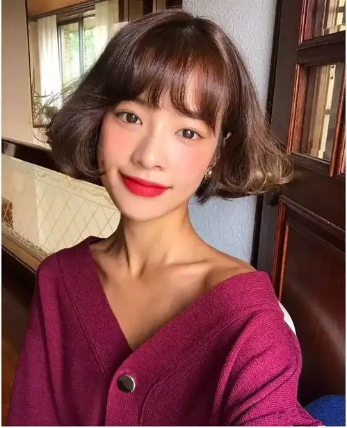 短发剪得对,大脸也能小一倍