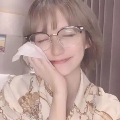 可爱少女风头像,卖萌搞怪的好看女生