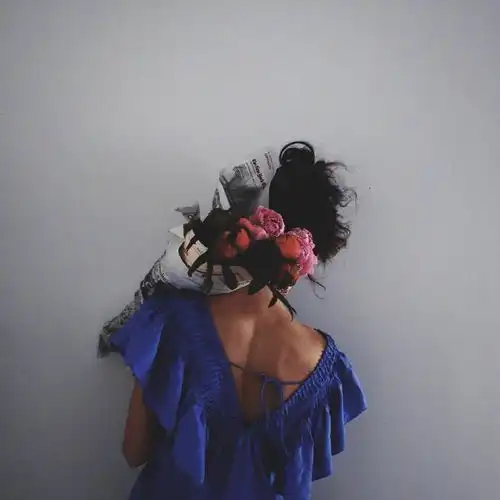 爱错人的伤感句子,边看边哭