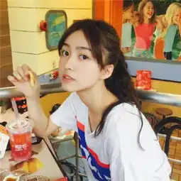 最近抖音很火的头像女可爱少女做累了吧想不想做寡妇