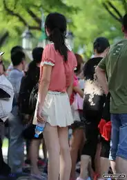 燕山大学爱摄影的丝袜女生