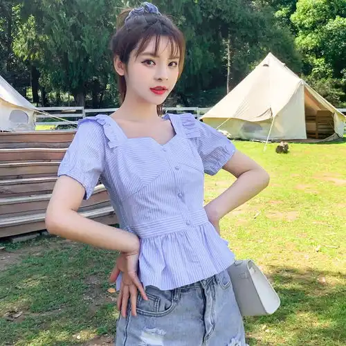 雪纺衫女2020年夏条纹小衫洋气泡泡袖方领一字肩小仙女上衣衬衫女