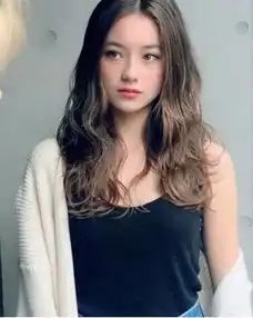 每日囧图吃货最喜欢的颜色是酸辣粉