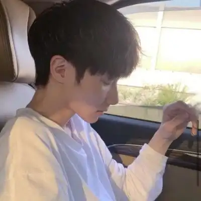 ins适合冬天的男生头像,失恋,高冷,成熟,小群众