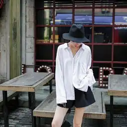 衬衫控们才是秋季时尚潮流的主角儿来看看这7款衬衫有你想要的吗