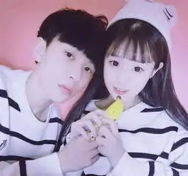 和土豪恋爱的4大女网红杨清柠上榜,第一是快手一姐,身价过亿