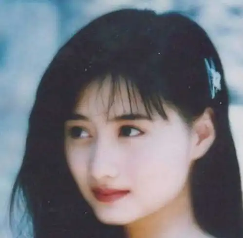 原来陈德容才是小燕子最佳人选看到试妆照,这还能有赵薇的事吗