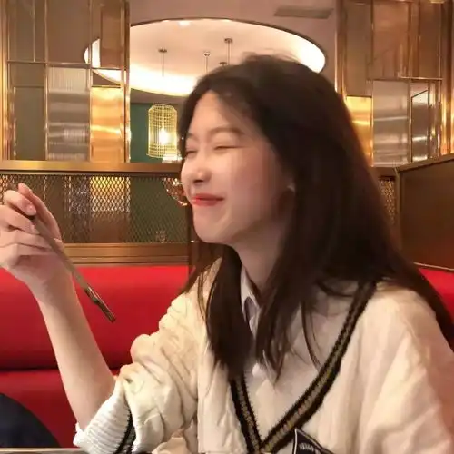 头像热水治不了百病,情话活不了一生