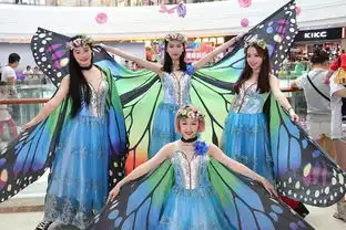 旺城5周年庆典开启,客流量15万
