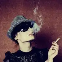 嗜烟的人