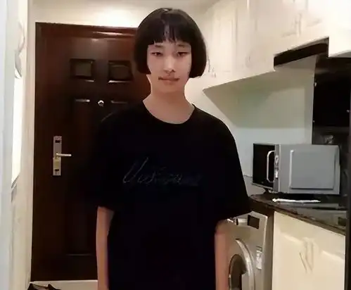 7岁上初中,12岁考上浙大,如今19岁的广东神童陈舒音怎样了