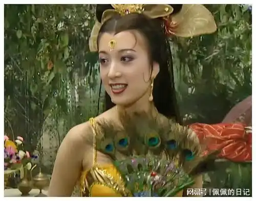 最美孔雀公主金巧巧被曝离婚丈夫被暗指出轨,江疏影也卷入其中