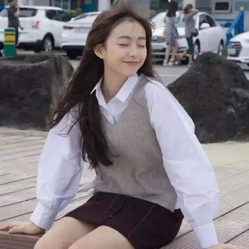 超清新女头像丨人还是刚认识的时候最好,虚伪又热情新鲜又浪漫