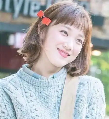 小个子女生最合适,卷发让你秒变168cm