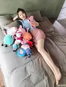 小情侣晚饭后出门逛了个街,男朋友没了女孩傻眼竟然是因为一个小猪佩奇