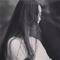伤感图片黑白