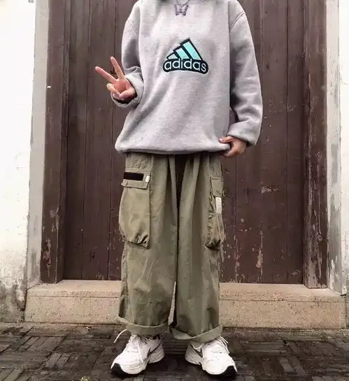 几款超受男生欢迎的工装风搭配