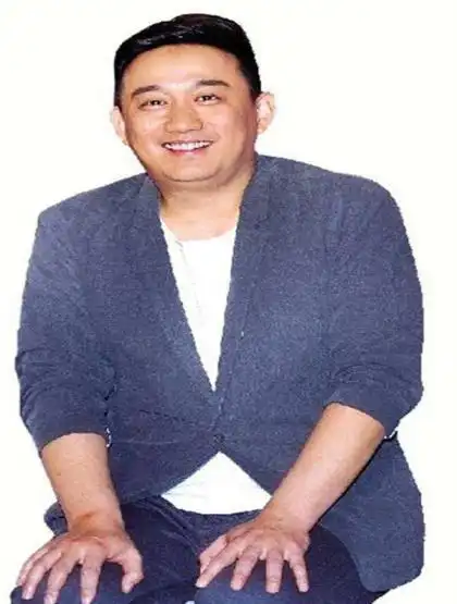 男明星年过四十胖是常态张涵予邓超,快把腹肌给他们看看