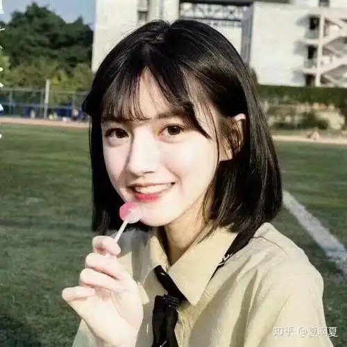 一些女生一般用别人的照片非常好看做头像是什么心态