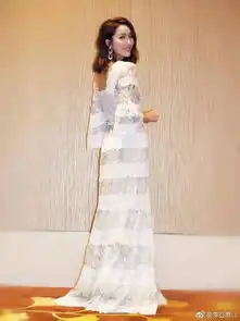 嫁给王祖蓝的女神李亚男,晋升为辣妈后,收获了爱情和幸福