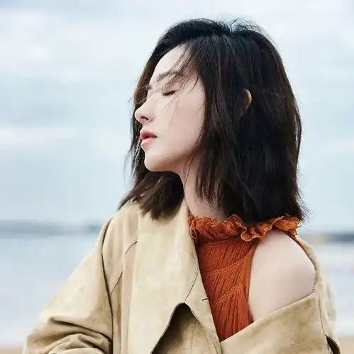 乘风破浪的姐姐未播先火,看优质中女给后浪们打个样
