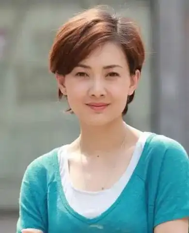 步入中年之后依然美丽的秘诀,这就是网友想要的淑女的品格
