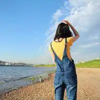 短发头像女生背影微信头像图片大全