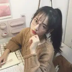 假装没看见却用余光看了几千遍.