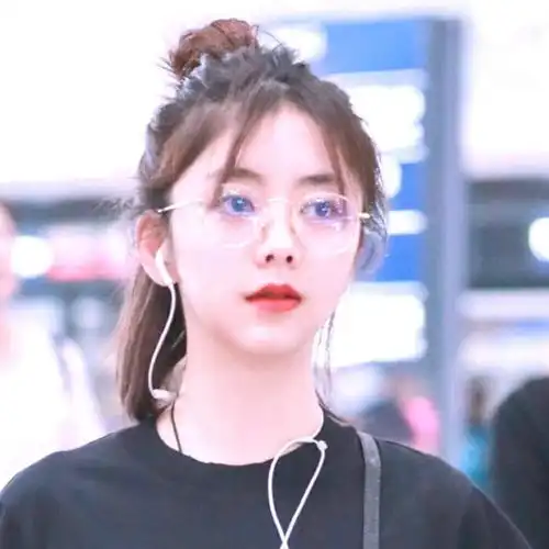 女星权力榜top10,郑爽入榜,鞠婧祎迪丽热巴降了,第一位置不可撼动