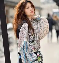 被周冬雨马思纯碾压又老有丑可我就是爱惨她