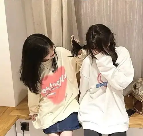 闺蜜头像同样是混日子,和你们混在一起就开心一点