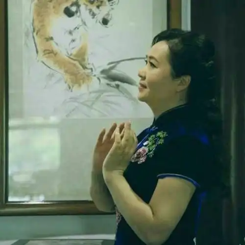 女性45岁后,体重保持在多少算标准到底应该胖点好还是瘦点好