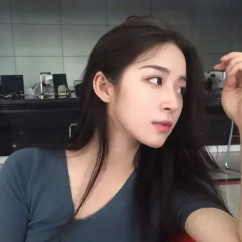 女生头像你以为你忘不了,其实只是不愿意忘记
